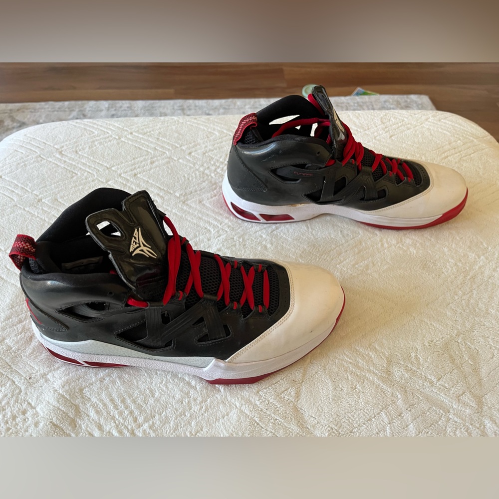 Nike Air Jordan Melo M9 IX 9 Carmelo Bred Black White Red 551879-001 10